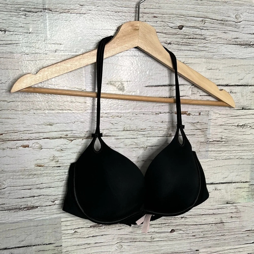 Victoria’s Secret plunge black bra size 34D